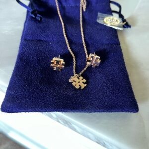 Tory Burch Kira Rose Gold Jewelry Set